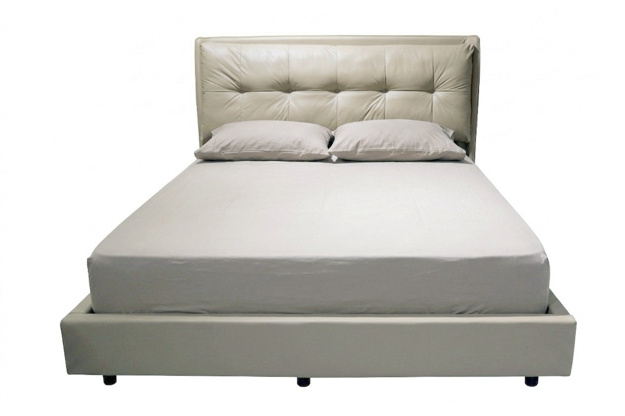 Tufted Upholstered King Size Bed – Modern Luxury Platform Bed Frame