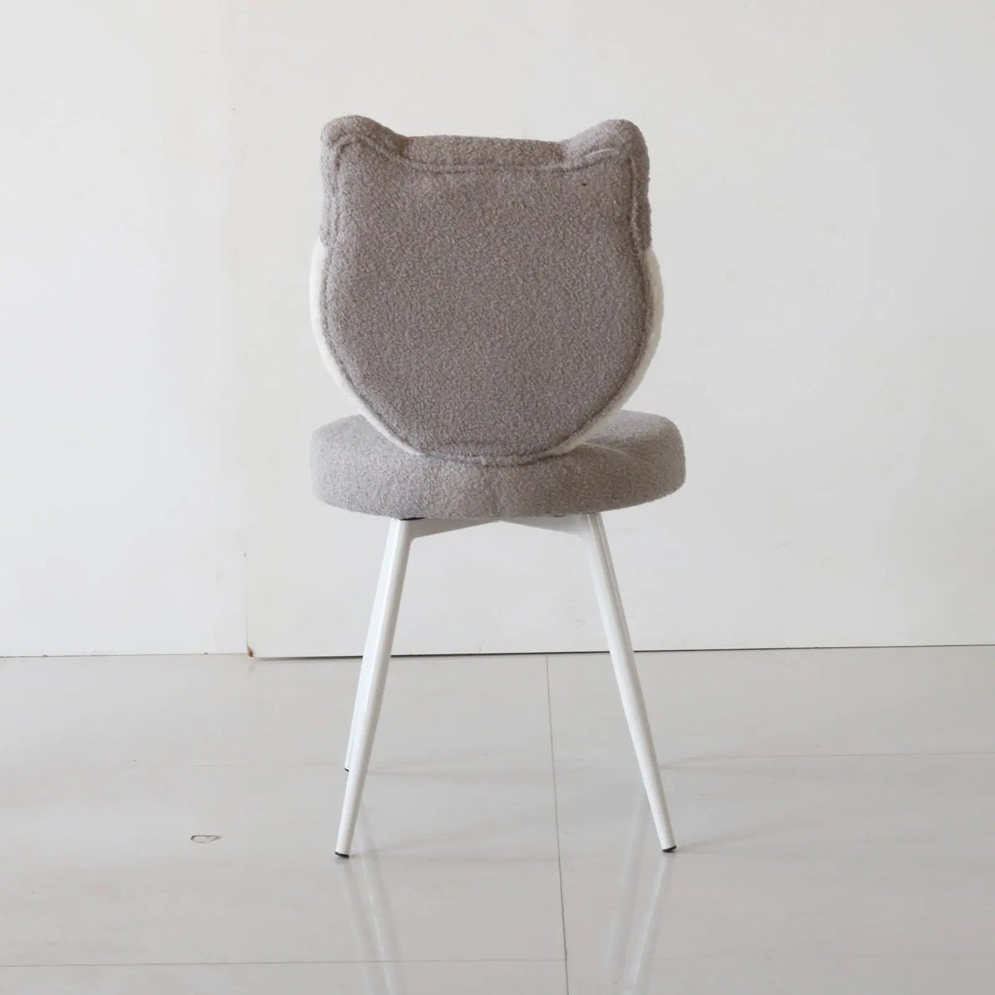 Kids Husky Chair with Grey & White Boucle Fabric – Cute Animal Design FURNIZA