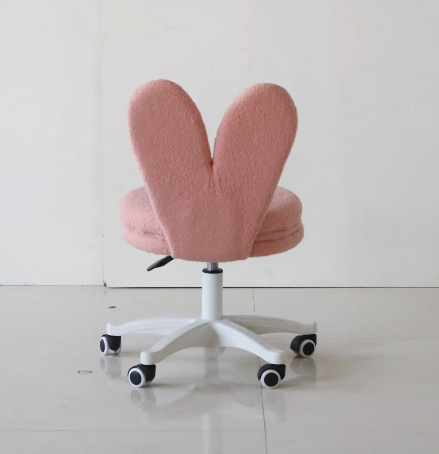 Kids Bunny Chair with Pink Boucle Fabric & Swivel Wheels FURNIZA